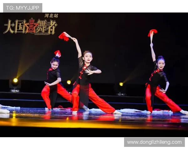 杭州街舞队力量引发热议舞者们的坚持与争议交织的故事 杭州街舞队力量引发热议舞者们的坚持与争议交织的故事