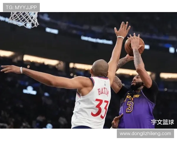 2000年湖人与快船的激烈对决回顾及其对洛杉矶篮球的影响分析