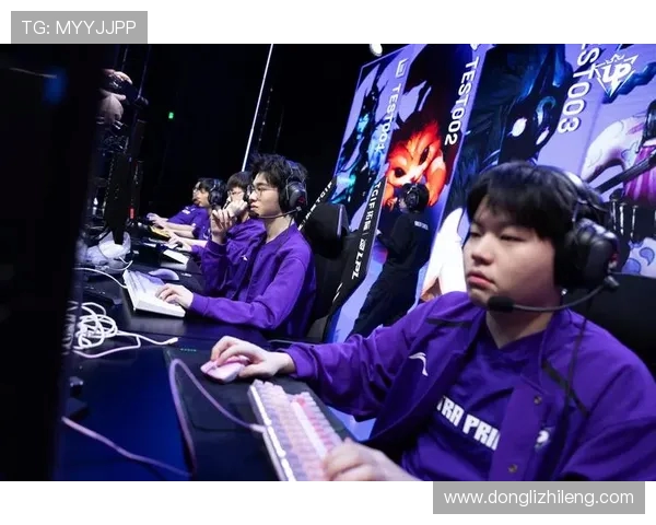 IG战队以80分稳居精英赛积分榜首位,领先优势明显 IG战队以80分稳居精英赛积分榜首位,领先优势明显