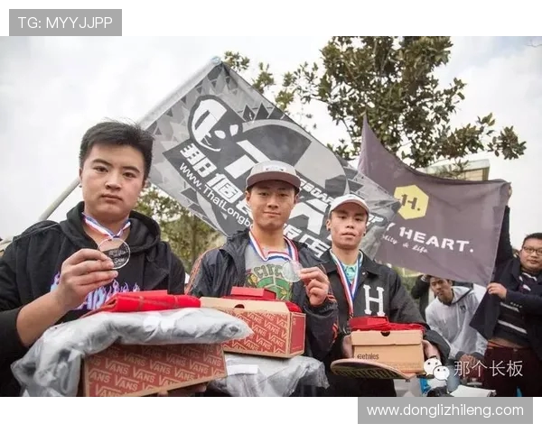 南京城市马拉松点评:滑板队的比赛经验与表现分析 南京城市马拉松点评:滑板队的比赛经验与表现分析